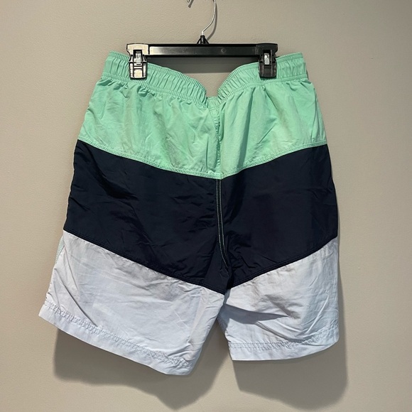 Men’s Nautica Swim Trunks - Picture 2 of 3